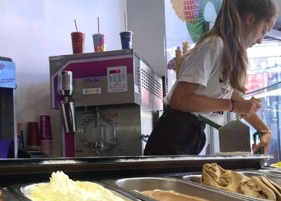 Eis lekkernijen van Ijssalon de Mient in Hoorn